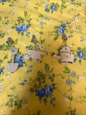 Unique Vintage Cream Garden Tool & Teapot Wall Clips